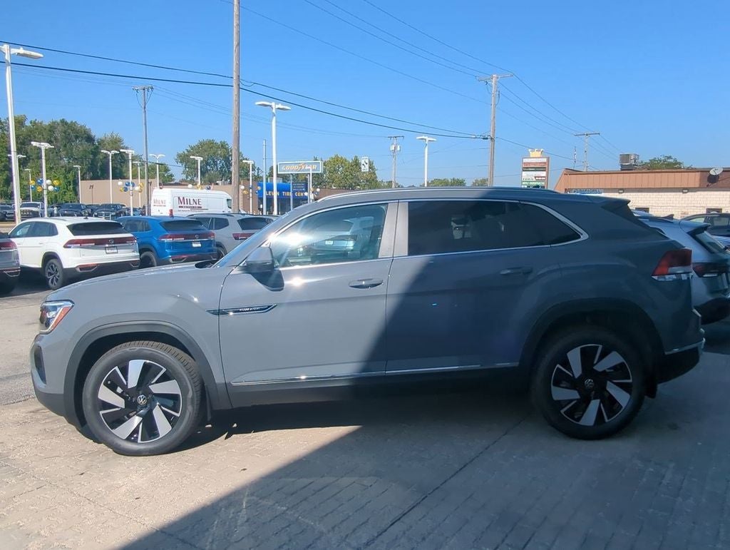 2026 Volkswagen Atlas Cross Sport 2.0T SEL