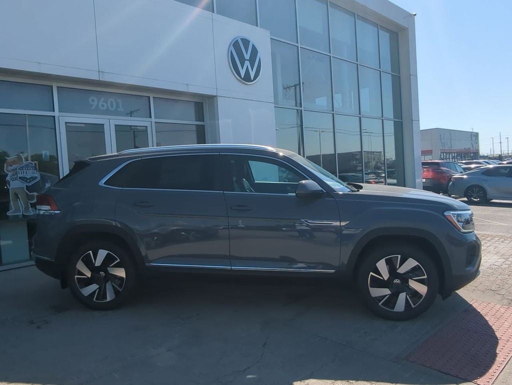 2026 Volkswagen Atlas Cross Sport 2.0T SEL
