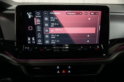 2025 Volkswagen Atlas Cross Sport 2.0T SEL
