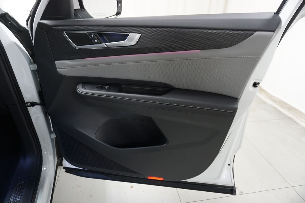 2025 Volkswagen Atlas Cross Sport 2.0T SEL