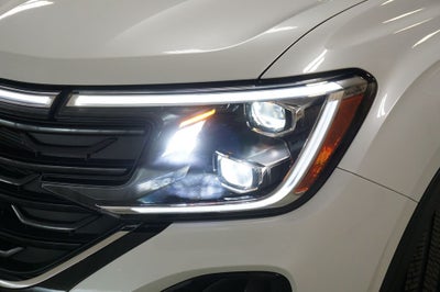 2025 Volkswagen Atlas Cross Sport 2.0T SEL