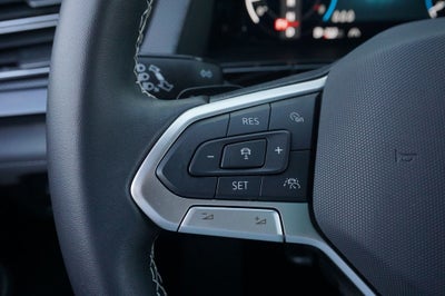 2025 Volkswagen Atlas Cross Sport 2.0T SEL