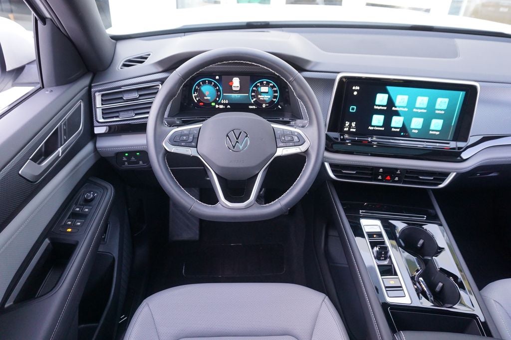 2025 Volkswagen Atlas Cross Sport 2.0T SEL
