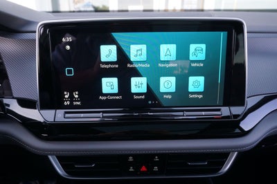 2025 Volkswagen Atlas Cross Sport 2.0T SEL