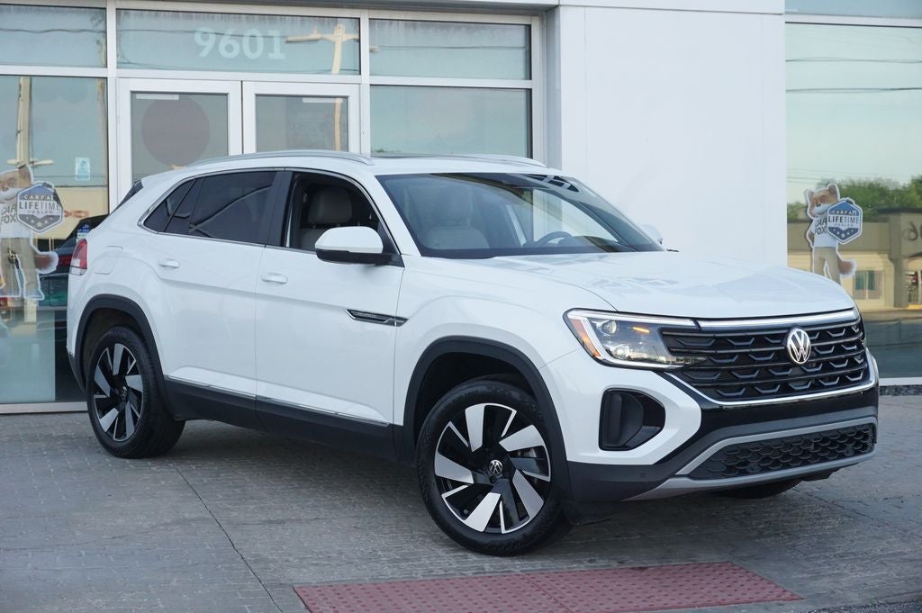 2025 Volkswagen Atlas Cross Sport 2.0T SEL