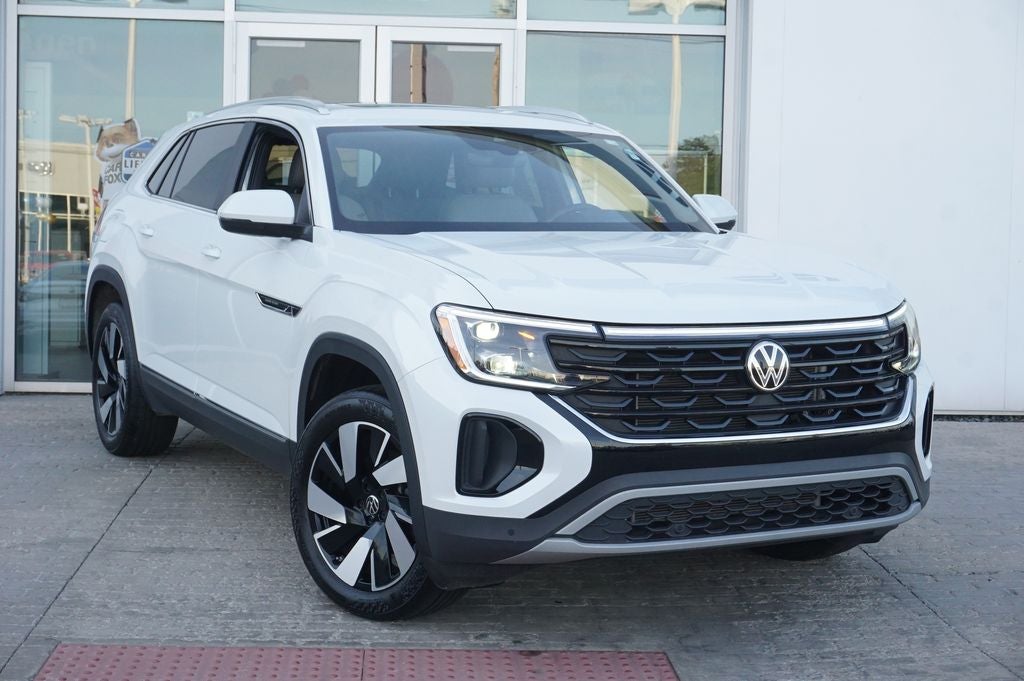 2025 Volkswagen Atlas Cross Sport 2.0T SEL