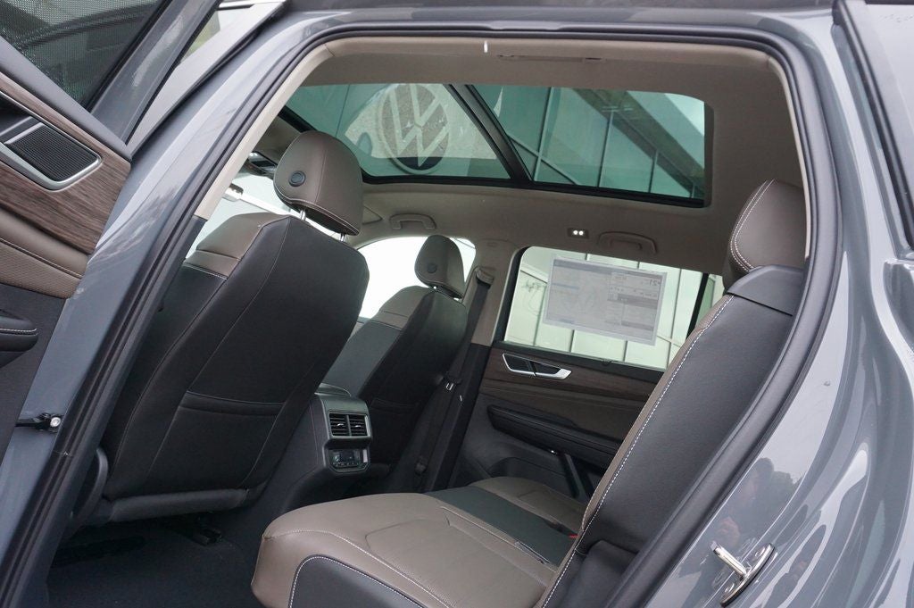 2026 Volkswagen Atlas 2.0T SEL