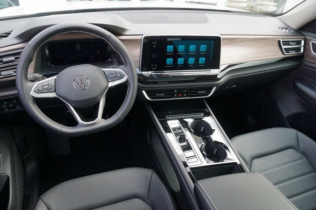 2026 Volkswagen Atlas 2.0T SEL