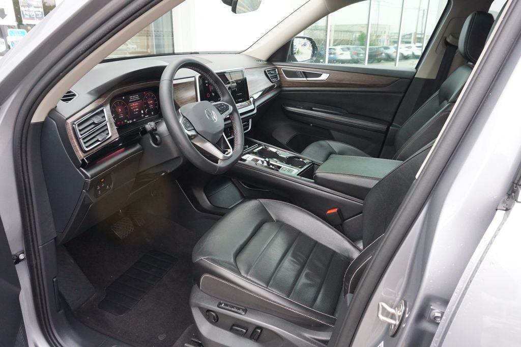 2024 Volkswagen Atlas 2.0T SEL