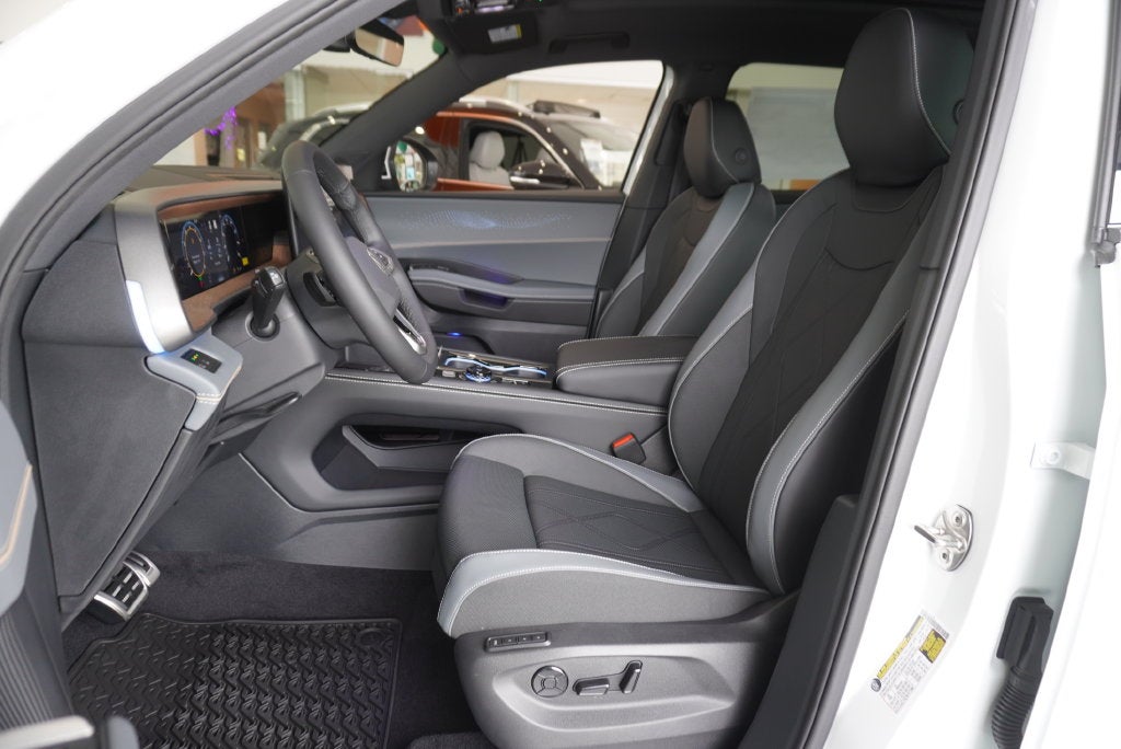 2027 Volkswagen Atlas SEL