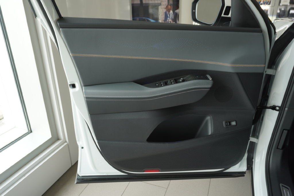 2027 Volkswagen Atlas SEL
