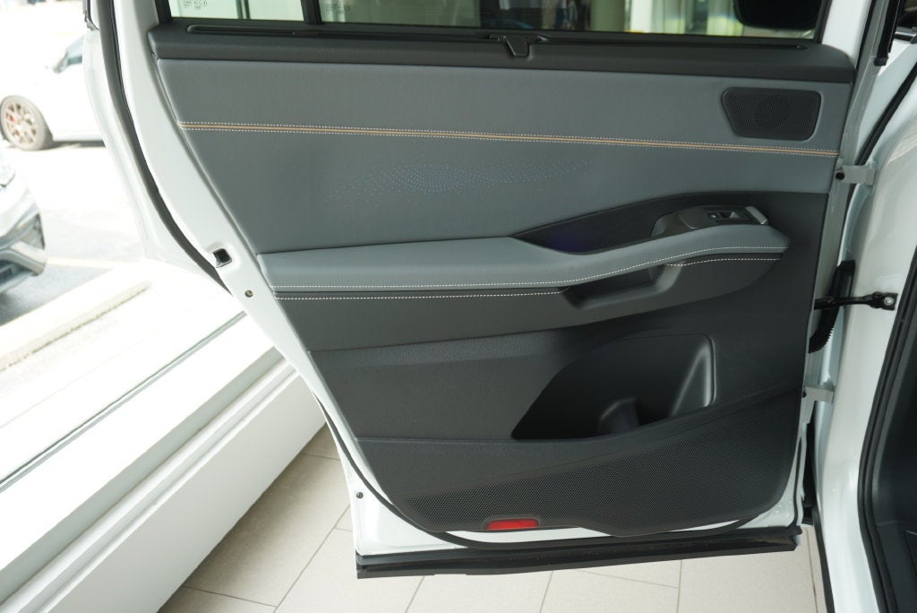 2027 Volkswagen Atlas SEL