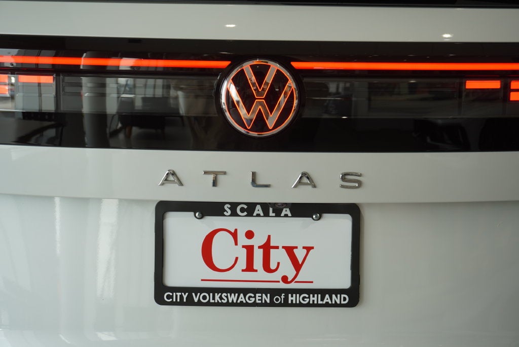 2027 Volkswagen Atlas SEL