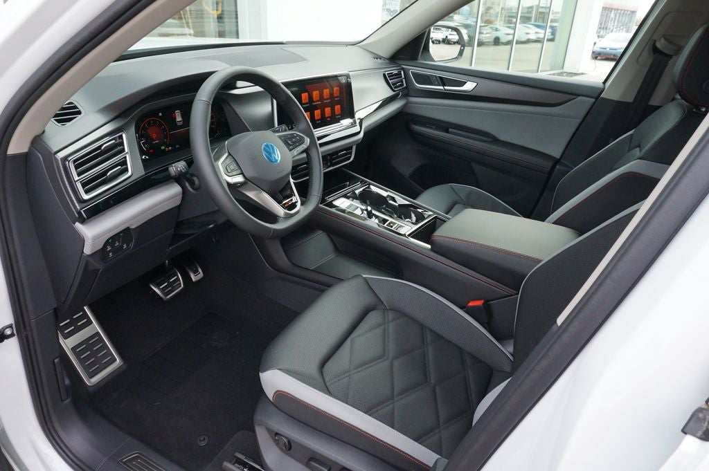 2026 Volkswagen Atlas 2.0T Peak Edition