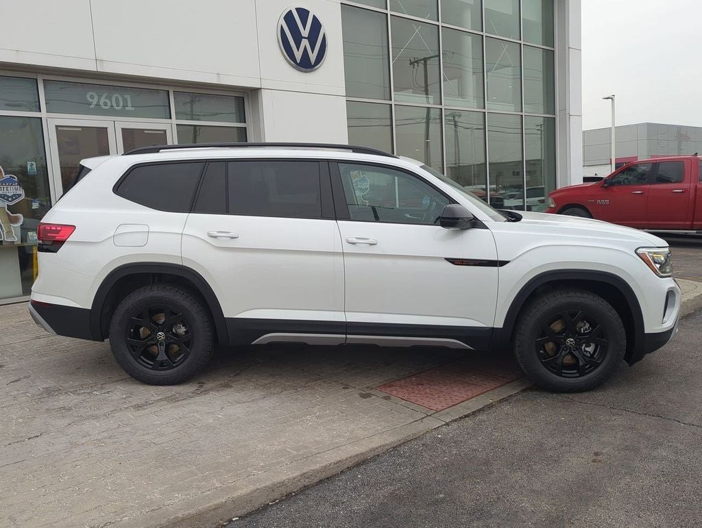 2026 Volkswagen Atlas 2.0T Peak Edition