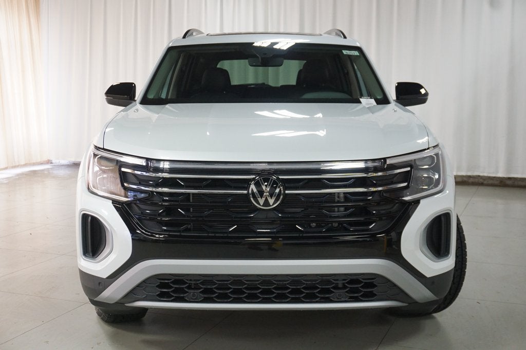 2026 Volkswagen Atlas Peak Edition