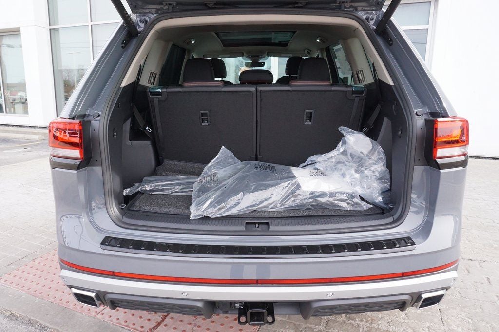 2026 Volkswagen Atlas 2.0T Peak Edition