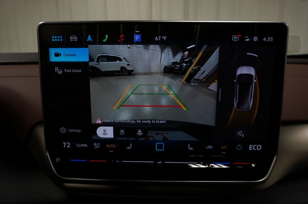 2025 Volkswagen ID.4 Pro