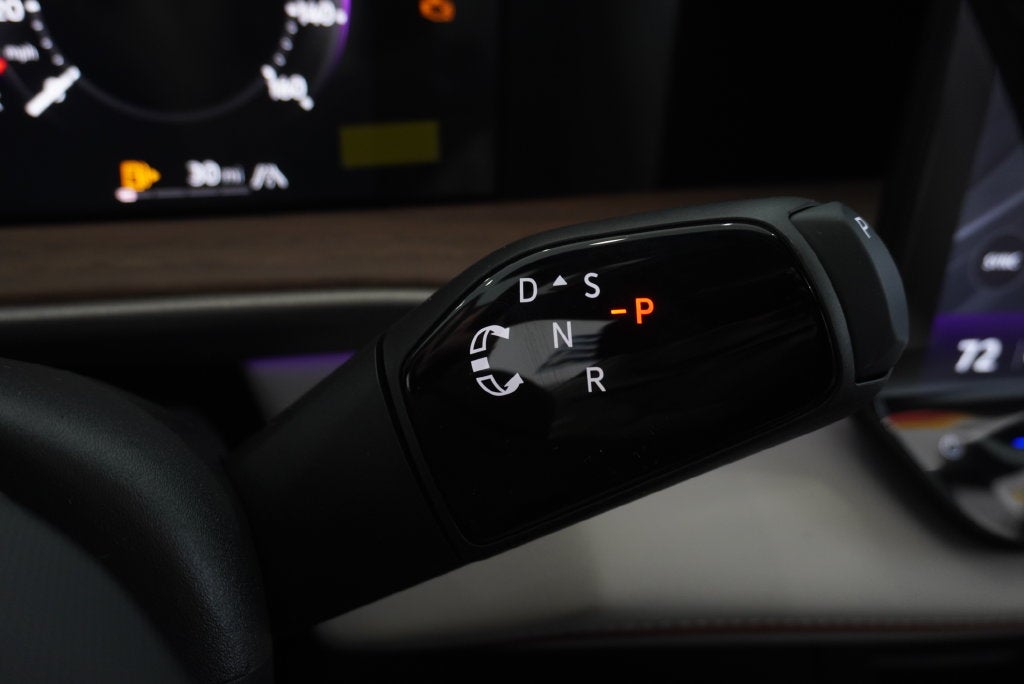 2027 Volkswagen Atlas SEL Premium R-Line