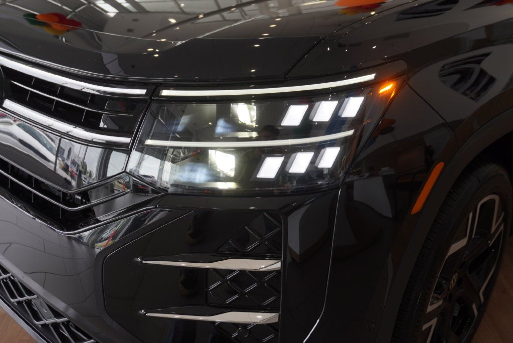 2027 Volkswagen Atlas SEL Premium R-Line