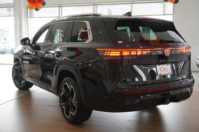 2027 Volkswagen Atlas SEL Premium R-Line