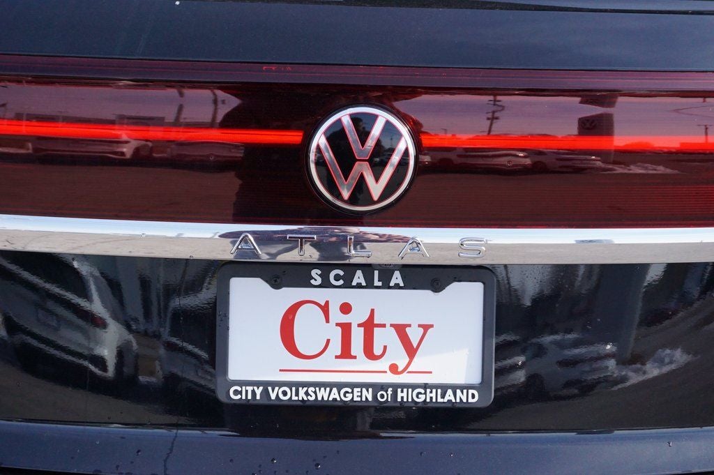 2026 Volkswagen Atlas Cross Sport 2.0T SEL Premium R-Line