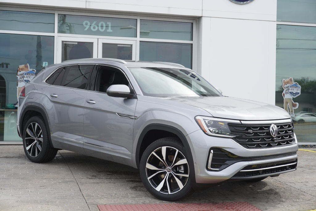 2026 Volkswagen Atlas Cross Sport SEL Premium R-Line