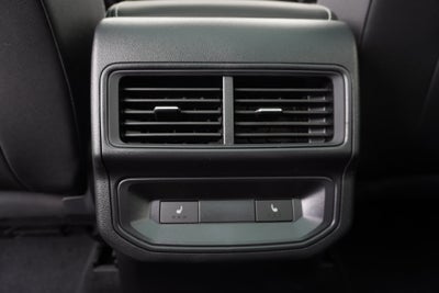 2026 Volkswagen Atlas Cross Sport SEL Premium R-Line