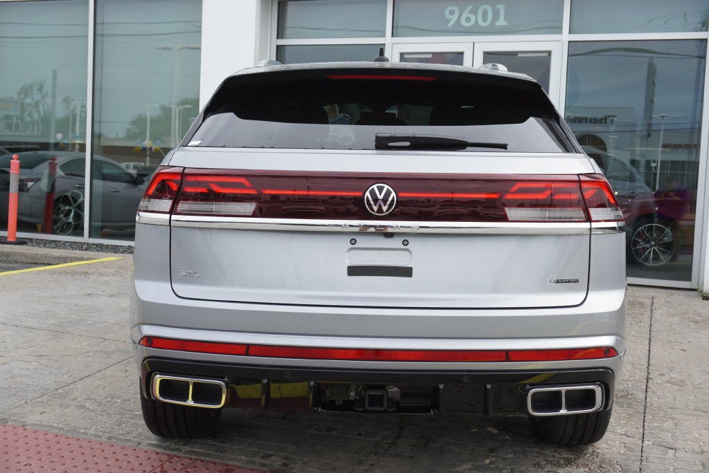 2026 Volkswagen Atlas Cross Sport SEL Premium R-Line