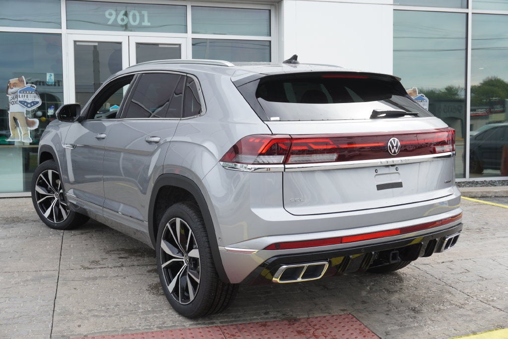 2026 Volkswagen Atlas Cross Sport SEL Premium R-Line