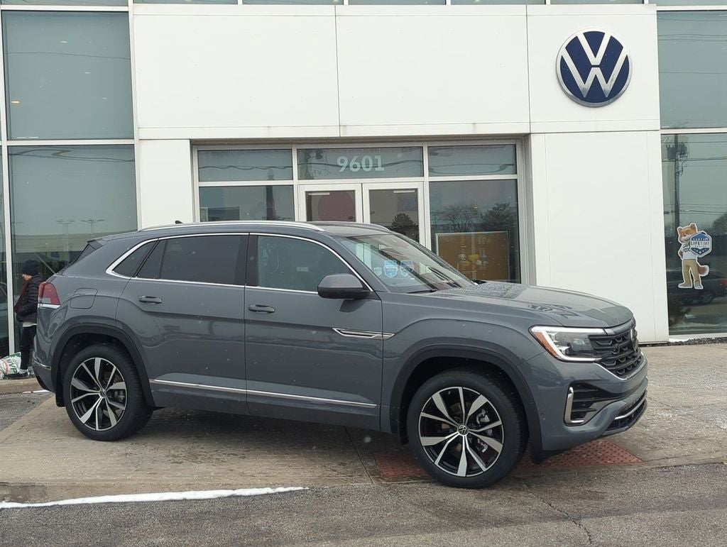 2026 Volkswagen Atlas Cross Sport 2.0T SEL Premium R-Line