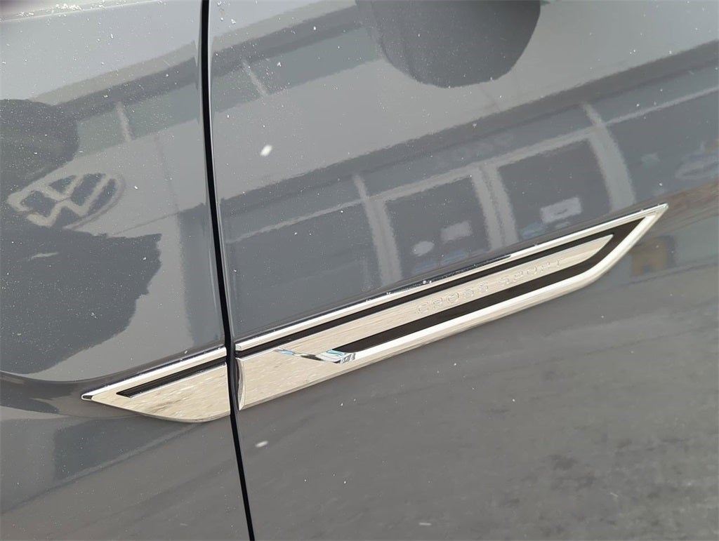 2026 Volkswagen Atlas Cross Sport 2.0T SEL Premium R-Line