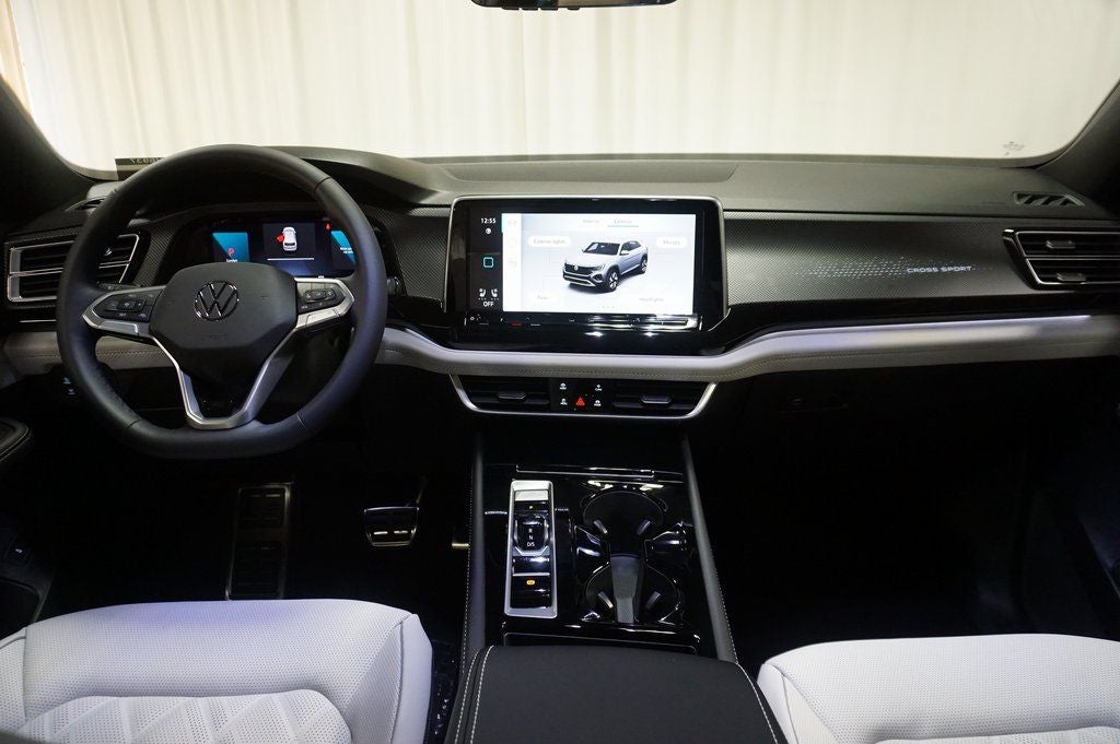 2026 Volkswagen Atlas Cross Sport 2.0T SEL Premium R-Line