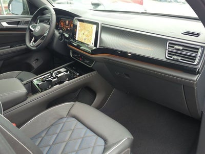 2026 Volkswagen Atlas Cross Sport 2.0T SEL Premium R-Line