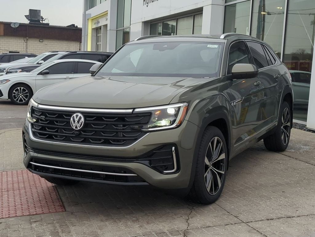 2026 Volkswagen Atlas Cross Sport 2.0T SEL Premium R-Line