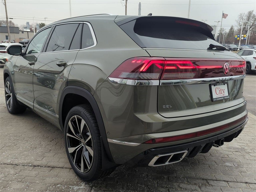 2026 Volkswagen Atlas Cross Sport 2.0T SEL Premium R-Line