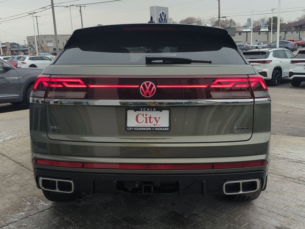 2026 Volkswagen Atlas Cross Sport 2.0T SEL Premium R-Line