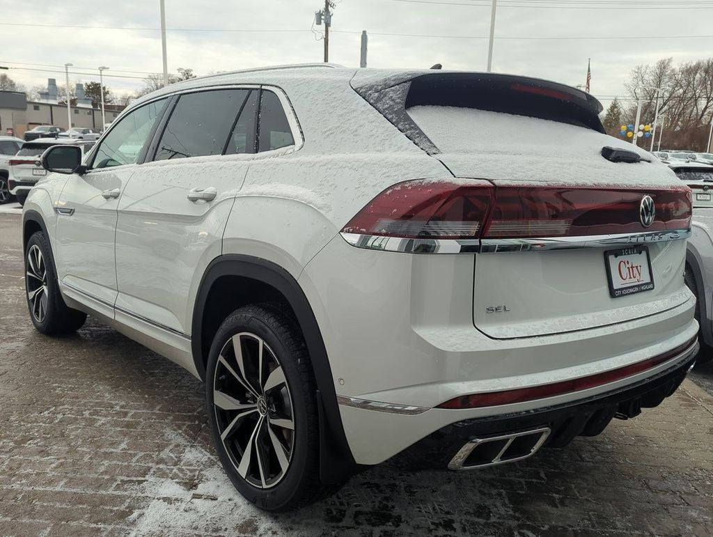 2026 Volkswagen Atlas Cross Sport SEL Premium R-Line