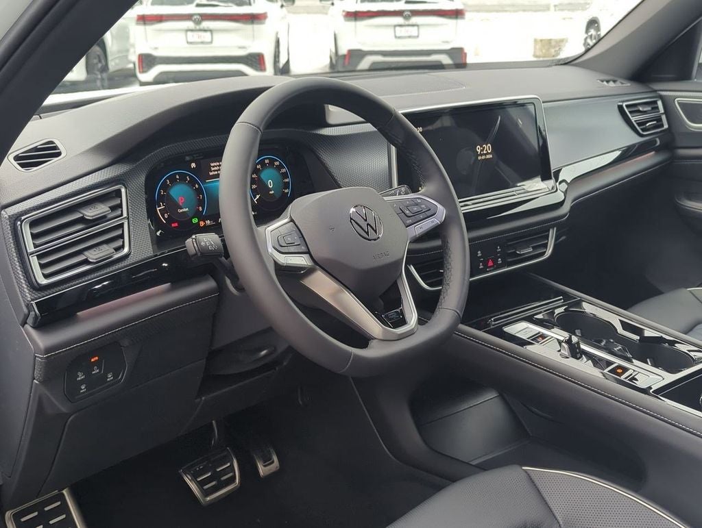2026 Volkswagen Atlas Cross Sport SEL Premium R-Line