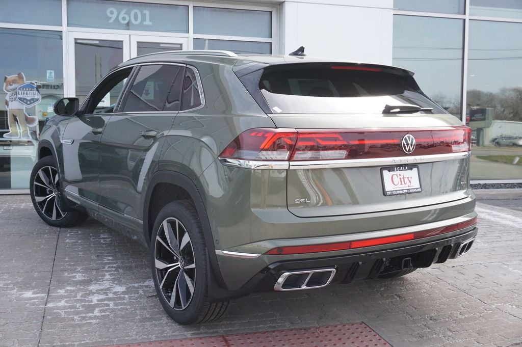 2026 Volkswagen Atlas Cross Sport 2.0T SEL Premium R-Line