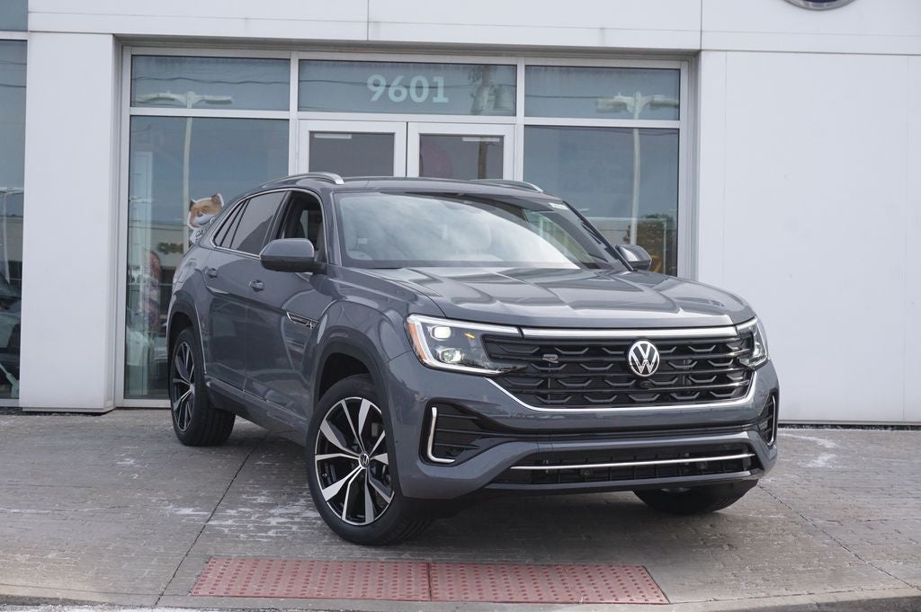 2026 Volkswagen Atlas Cross Sport 2.0T SEL Premium R-Line