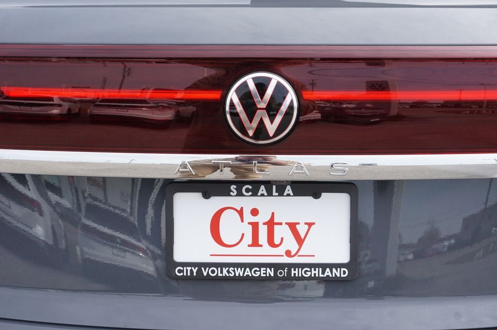 2026 Volkswagen Atlas Cross Sport 2.0T SEL Premium R-Line