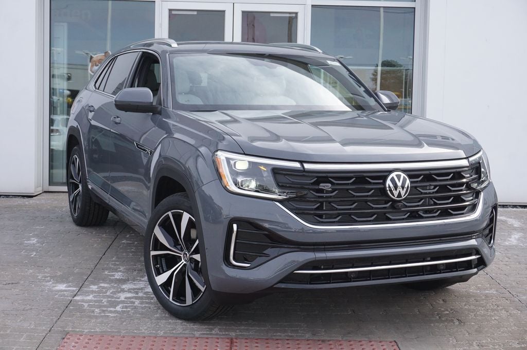 2026 Volkswagen Atlas Cross Sport 2.0T SEL Premium R-Line