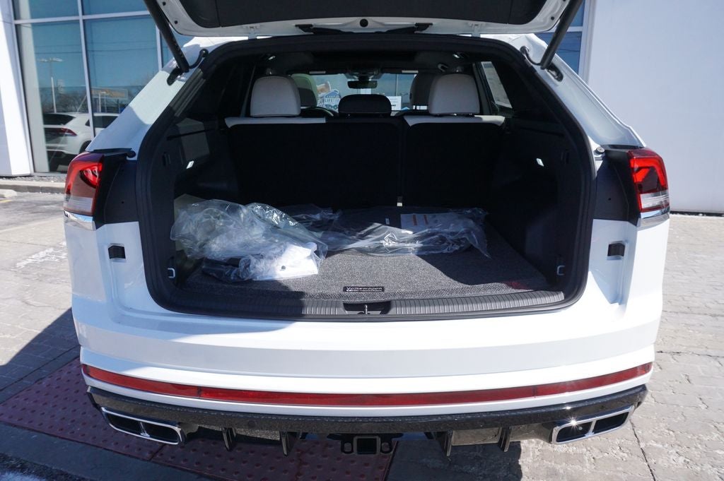 2026 Volkswagen Atlas Cross Sport 2.0T SEL Premium R-Line
