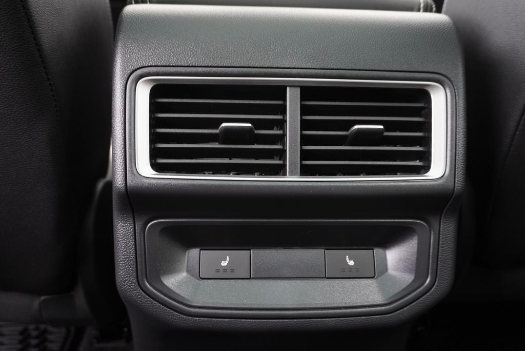 2026 Volkswagen Atlas Cross Sport SEL Premium R-Line