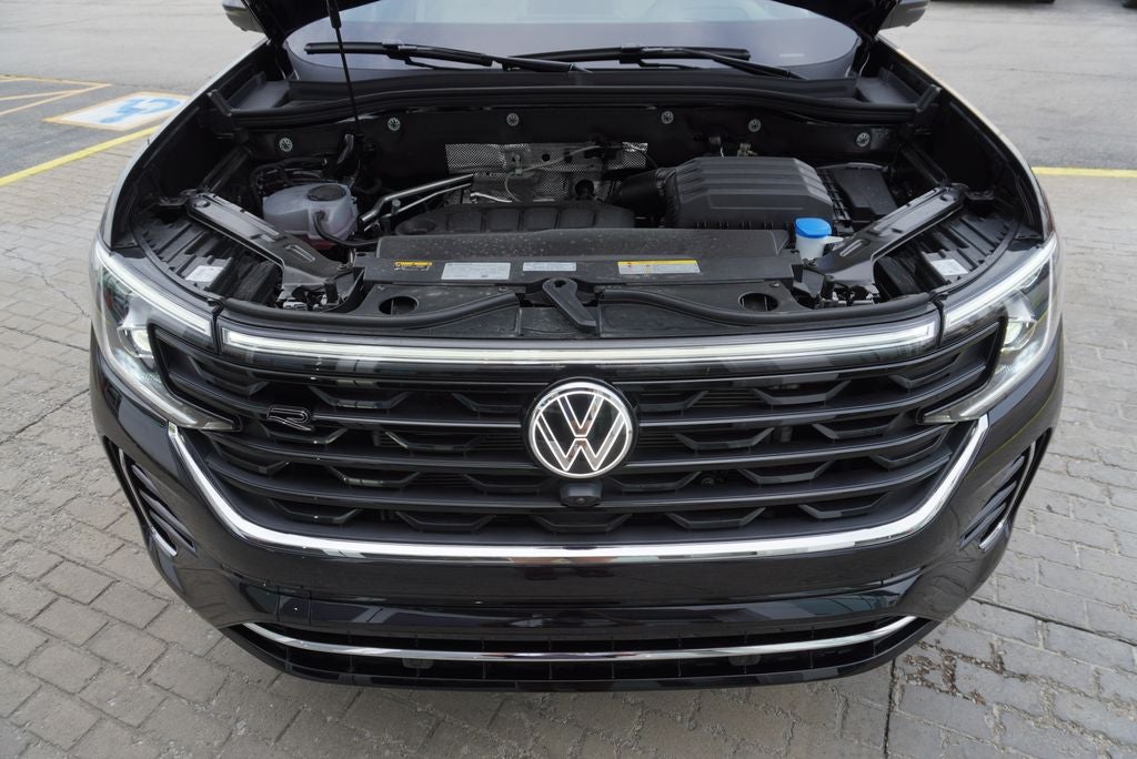 2026 Volkswagen Atlas Cross Sport SEL Premium R-Line