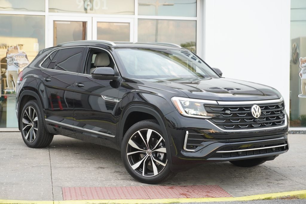 2026 Volkswagen Atlas Cross Sport SEL Premium R-Line