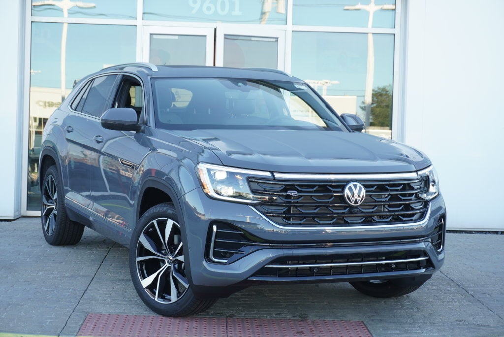 2026 Volkswagen Atlas Cross Sport SEL Premium R-Line