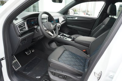 2026 Volkswagen Atlas Cross Sport SEL Premium R-Line