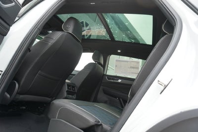 2026 Volkswagen Atlas Cross Sport SEL Premium R-Line